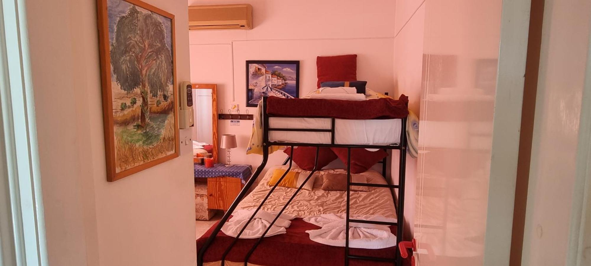 Astrofegia Apartments Near The Sea Agia Marina  エクステリア 写真