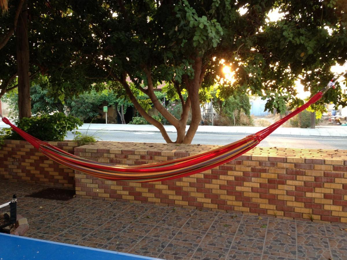 Astrofegia Apartments Near The Sea Agia Marina  エクステリア 写真